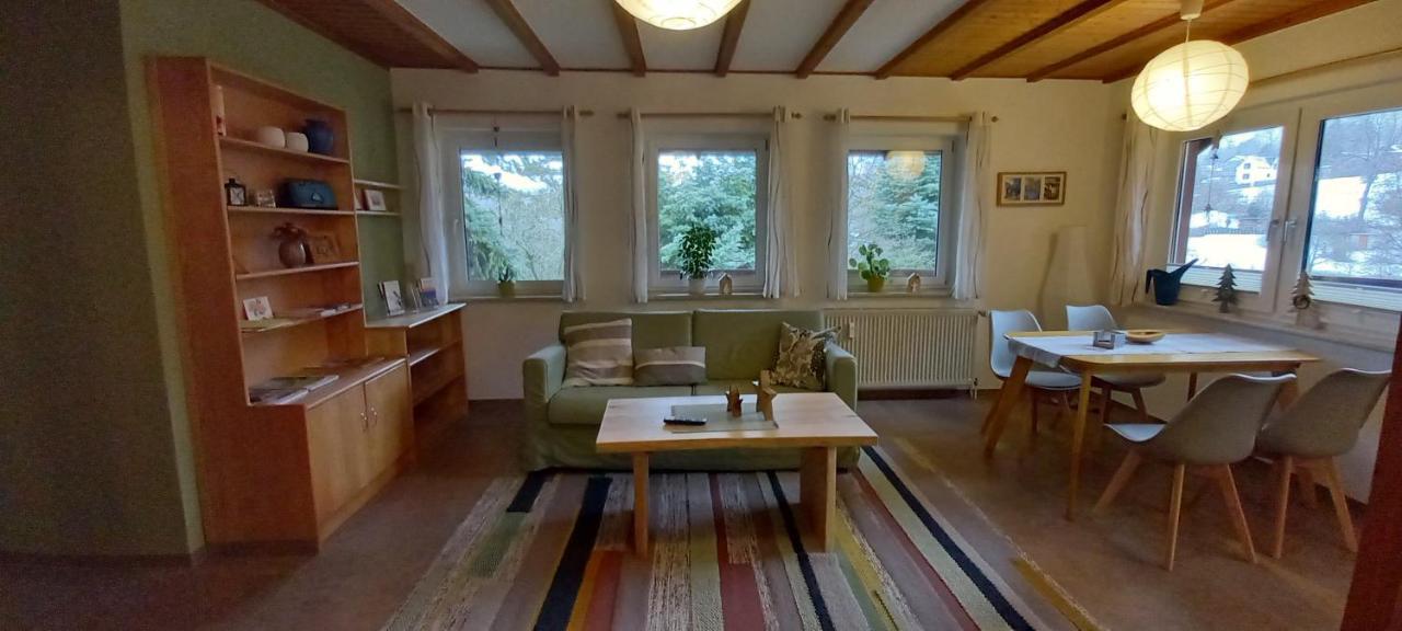 Ferienhaus "Am Schleifenbach" Saalfeld Saale Exteriör bild